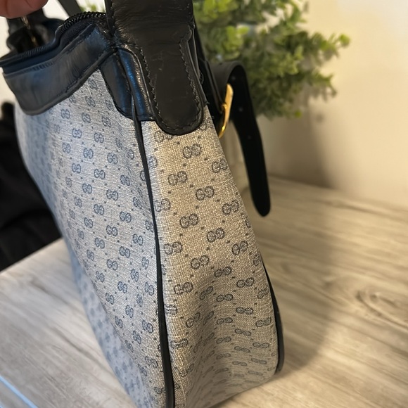 GUCCI Vintage Hobo monogram canvas bag EUC - Picture 14 of 16